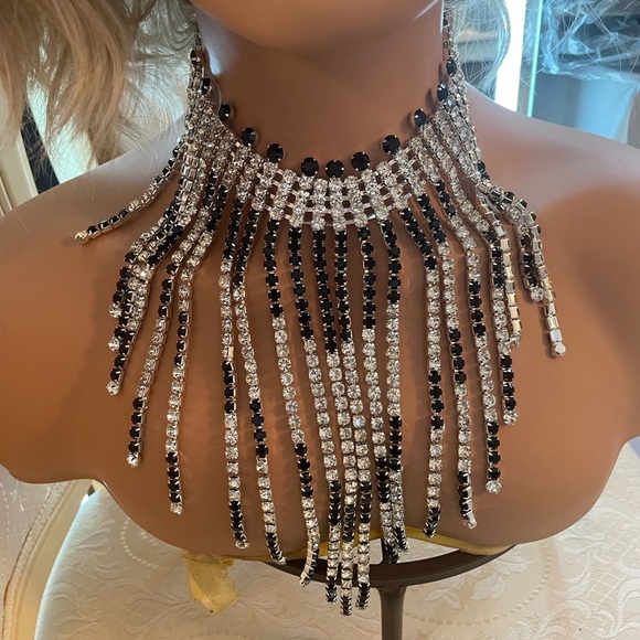 Anne Klein Silver Tone Pave Crystal Black Pendant Necklace  Elegant Black and Silver Necklace